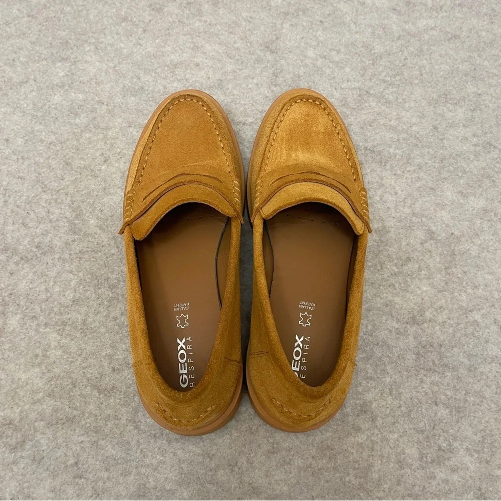 Geox Spherica D25QRA Yellow Suede Penny Chunky Loafers Womens size EURO 39 US9